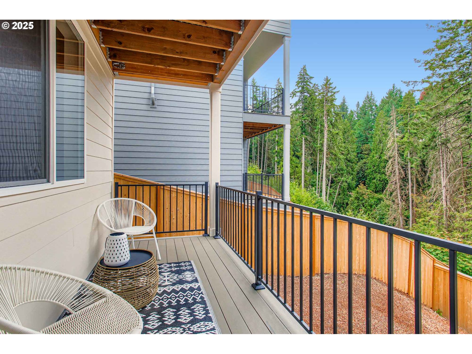 Beaverton, Oregon 97007, United States, 5 Bedrooms Bedrooms, ,4 BathroomsBathrooms,Residential,Active,140362