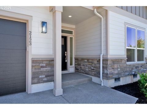 2123 NE SPITZ RD Canby OR 97013