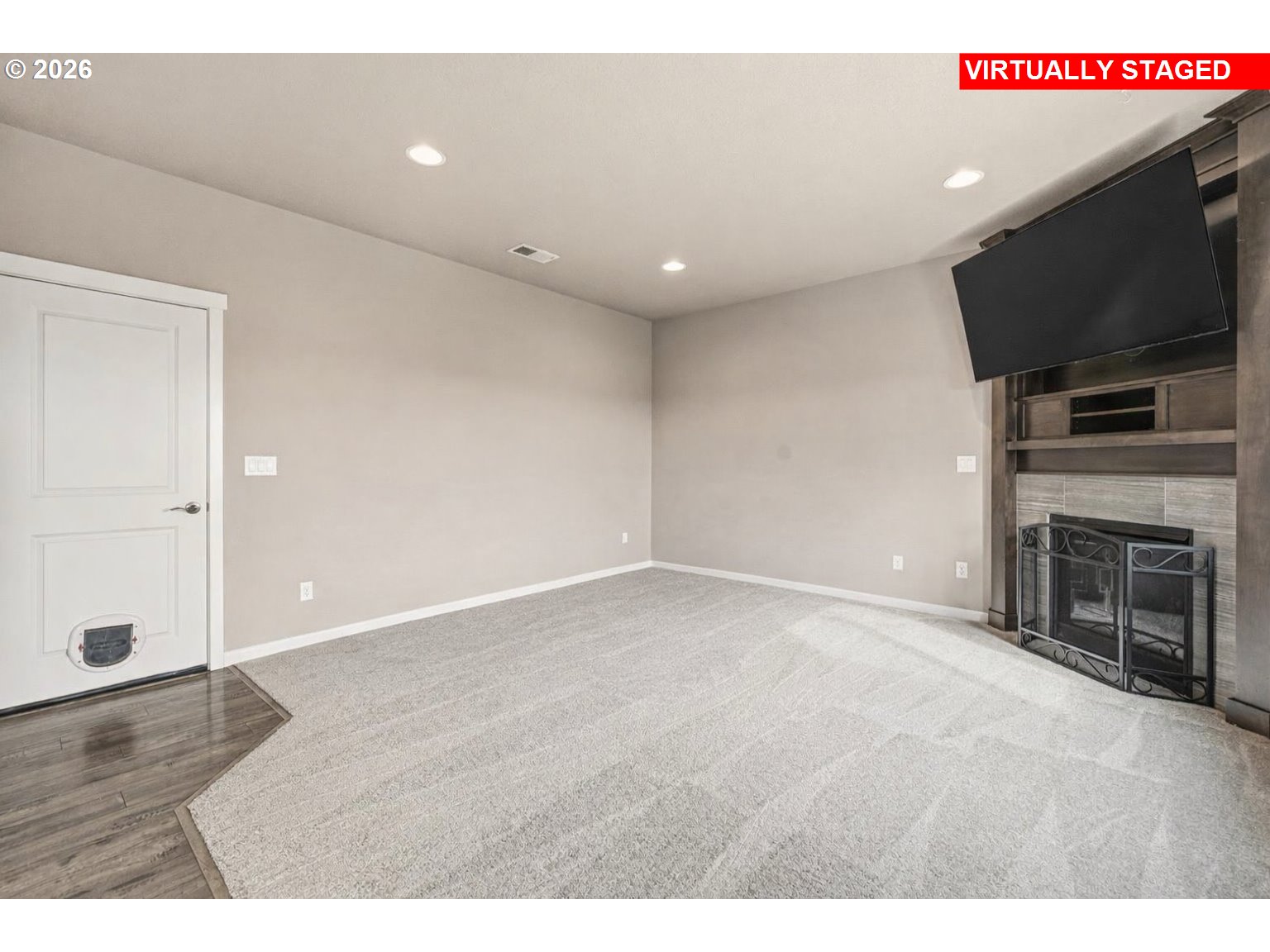 424 SW MT ST HELENS ST