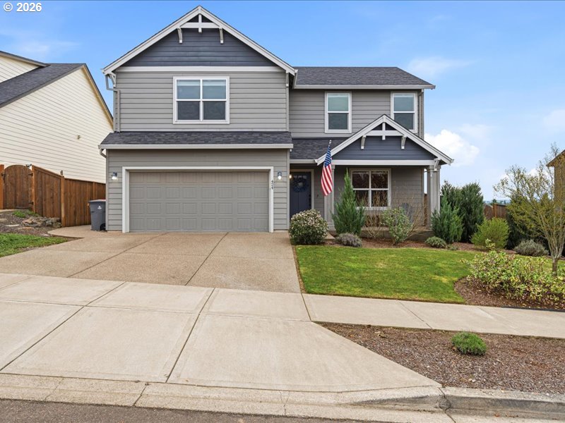 424 SW MT ST HELENS ST