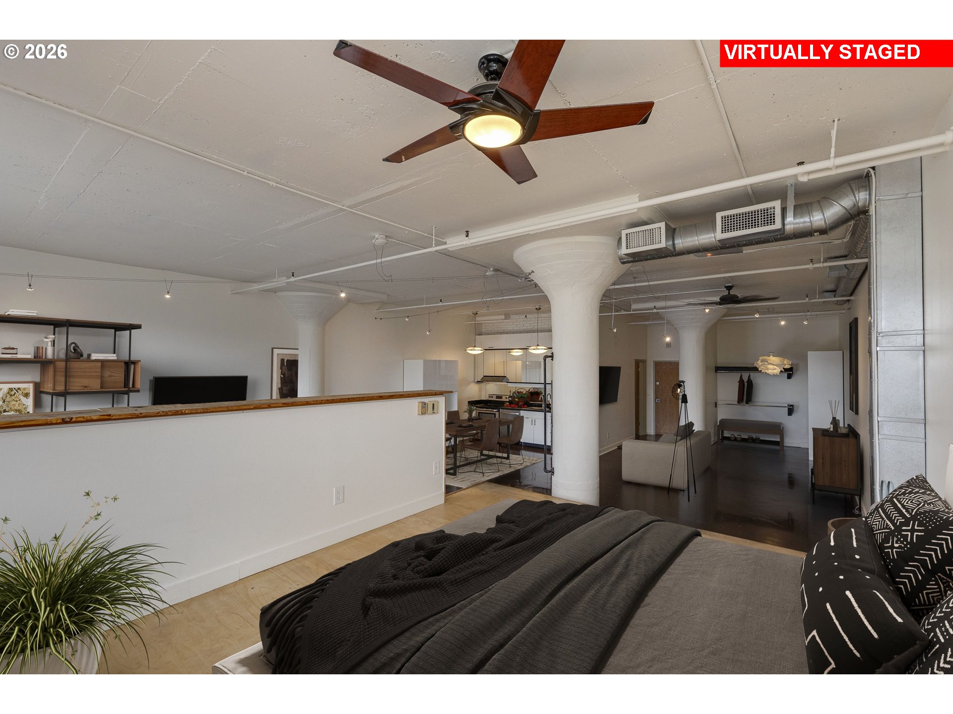 1314 NW IRVING ST 605
