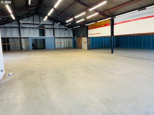 Tillamook, Oregon 97141, United States, ,Commercial,Active,184645