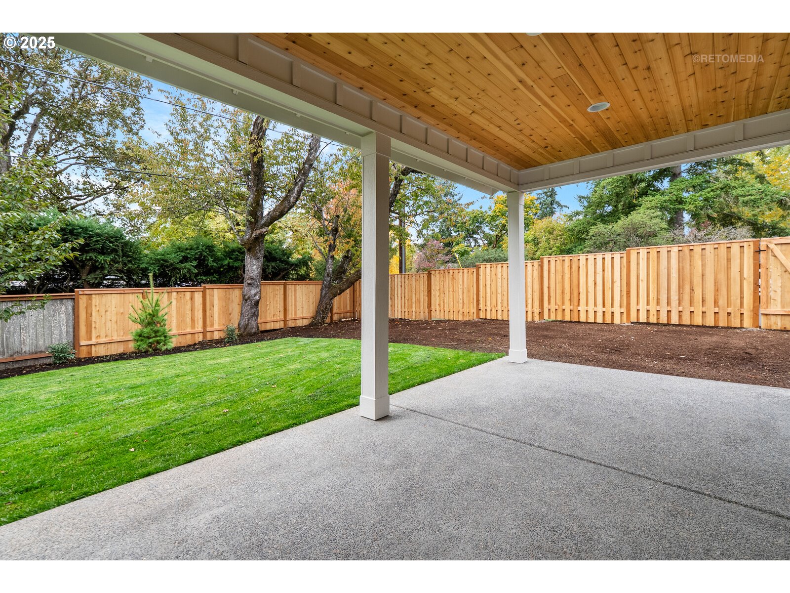 Portland, Oregon 97225, United States, 3 Bedrooms Bedrooms, ,2 BathroomsBathrooms,Residential,Active,237729