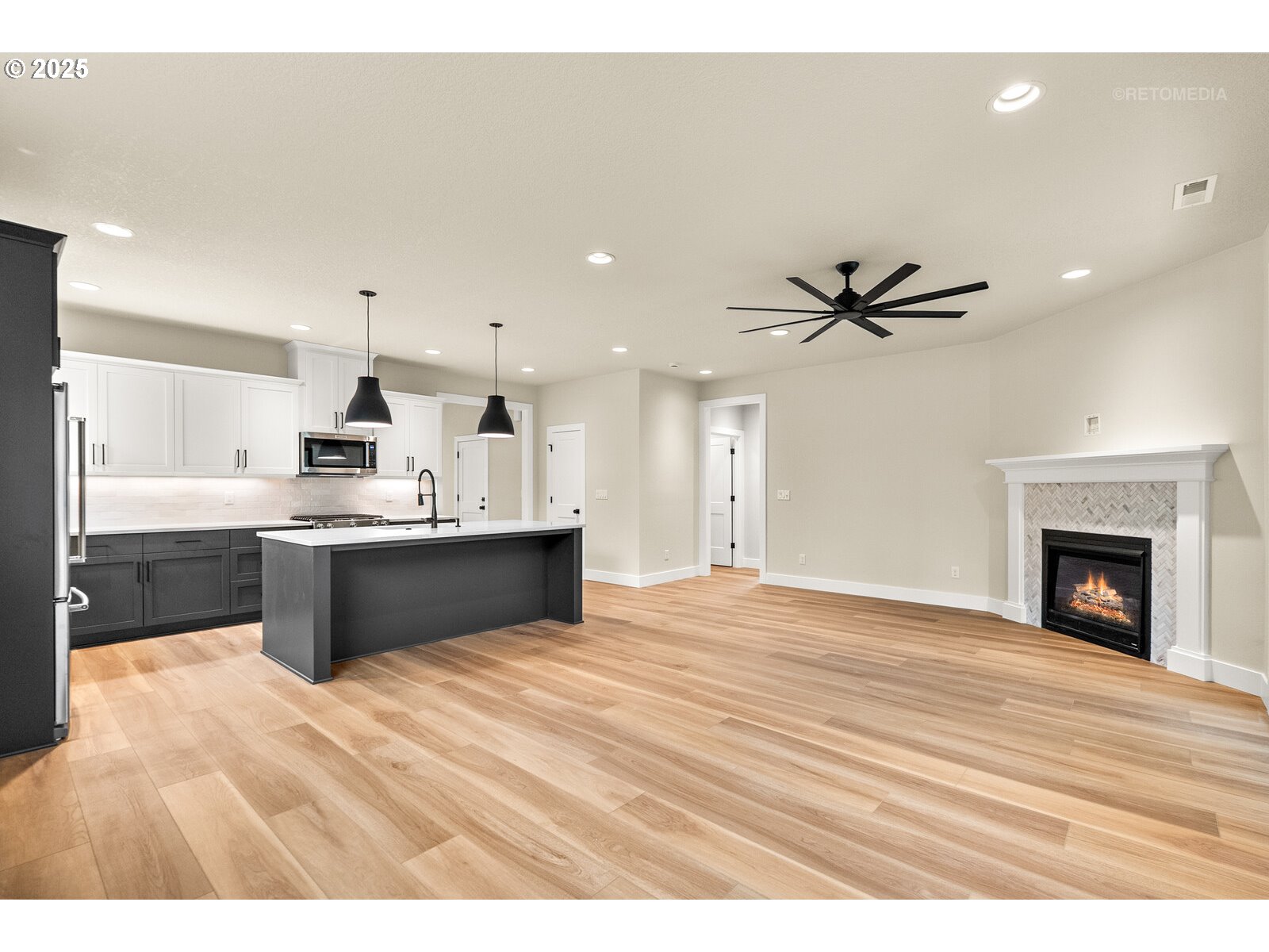 Portland, Oregon 97225, United States, 3 Bedrooms Bedrooms, ,2 BathroomsBathrooms,Residential,Active,237729