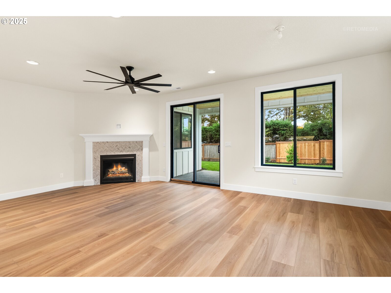 Portland, Oregon 97225, United States, 3 Bedrooms Bedrooms, ,2 BathroomsBathrooms,Residential,Active,237729