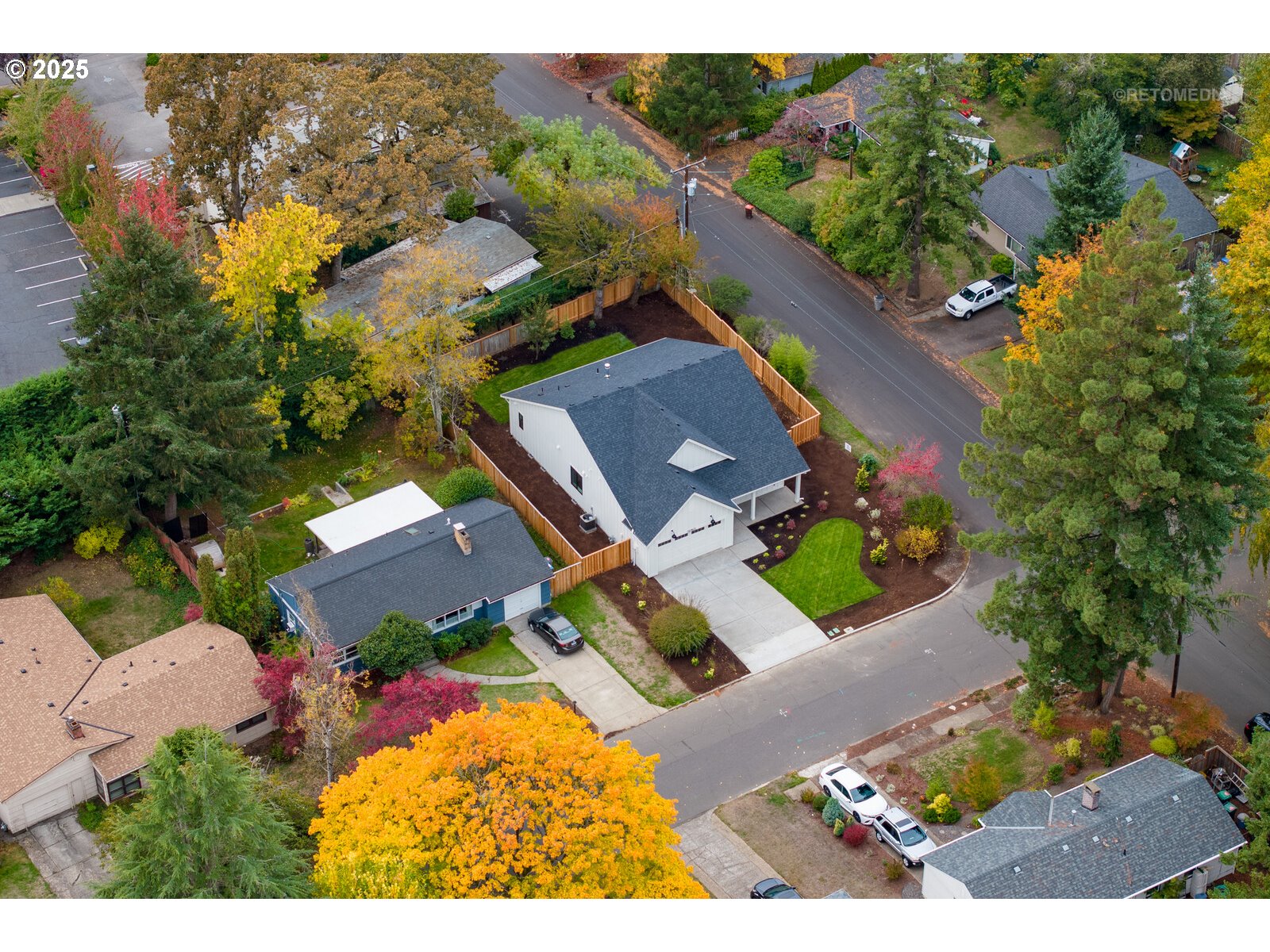 Portland, Oregon 97225, United States, 3 Bedrooms Bedrooms, ,2 BathroomsBathrooms,Residential,Active,237729