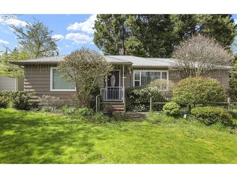 575 N Locust ST Canby OR 97013