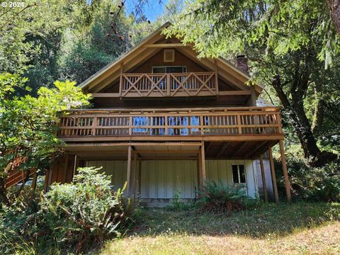 A home in Port Orford