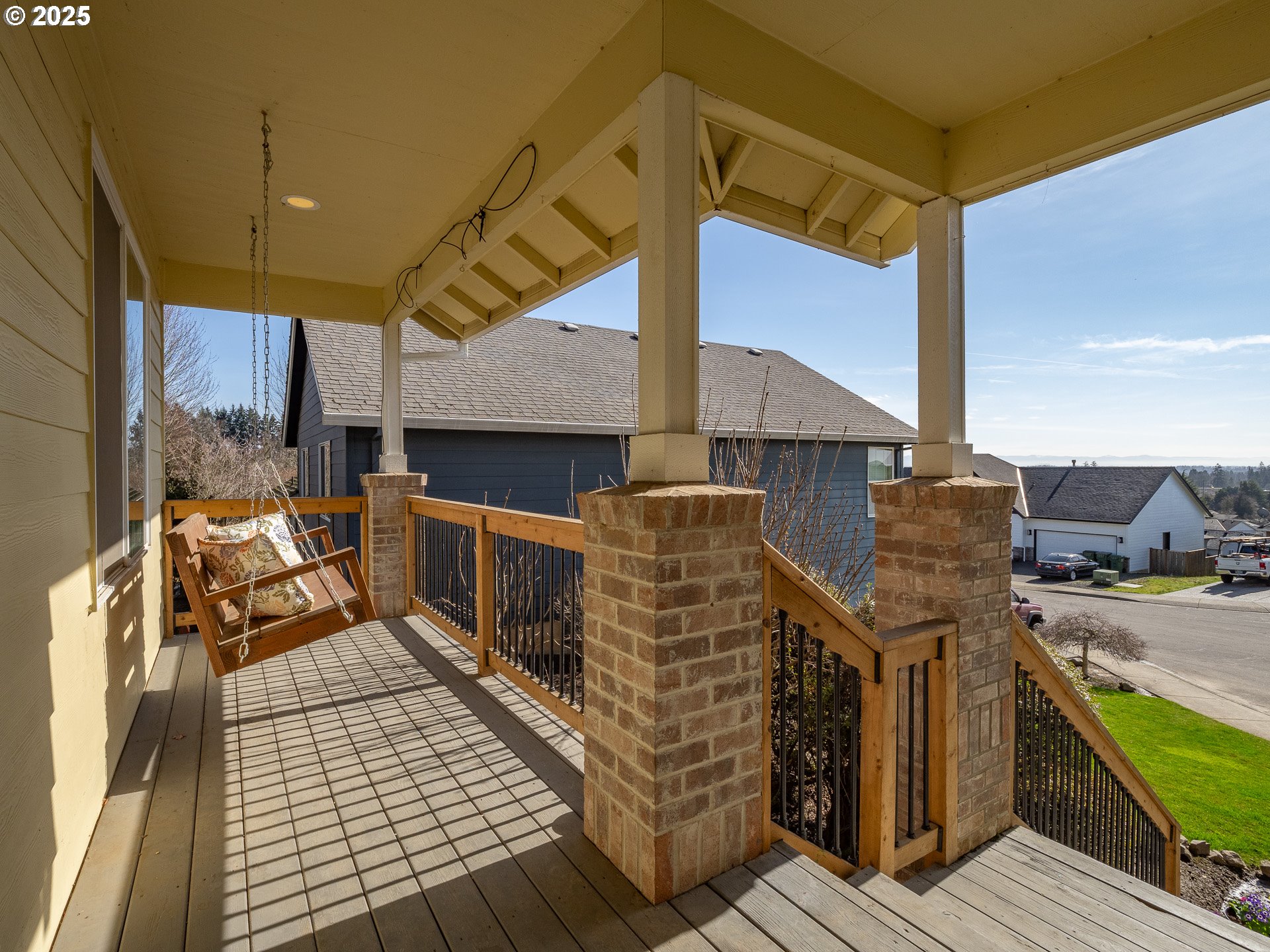 986 SW TOMAHAWK PL