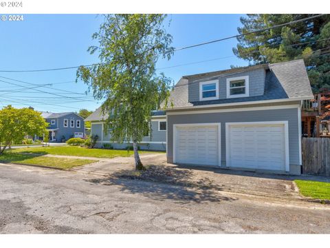 A home in Newberg