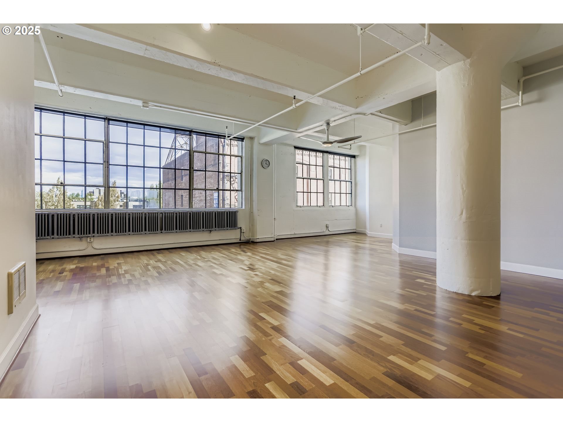 1314 NW IRVING ST 303