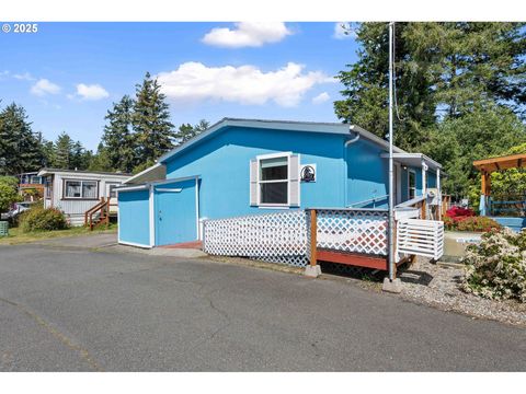 1920 SHOREPINES DR Coos Bay OR 97420