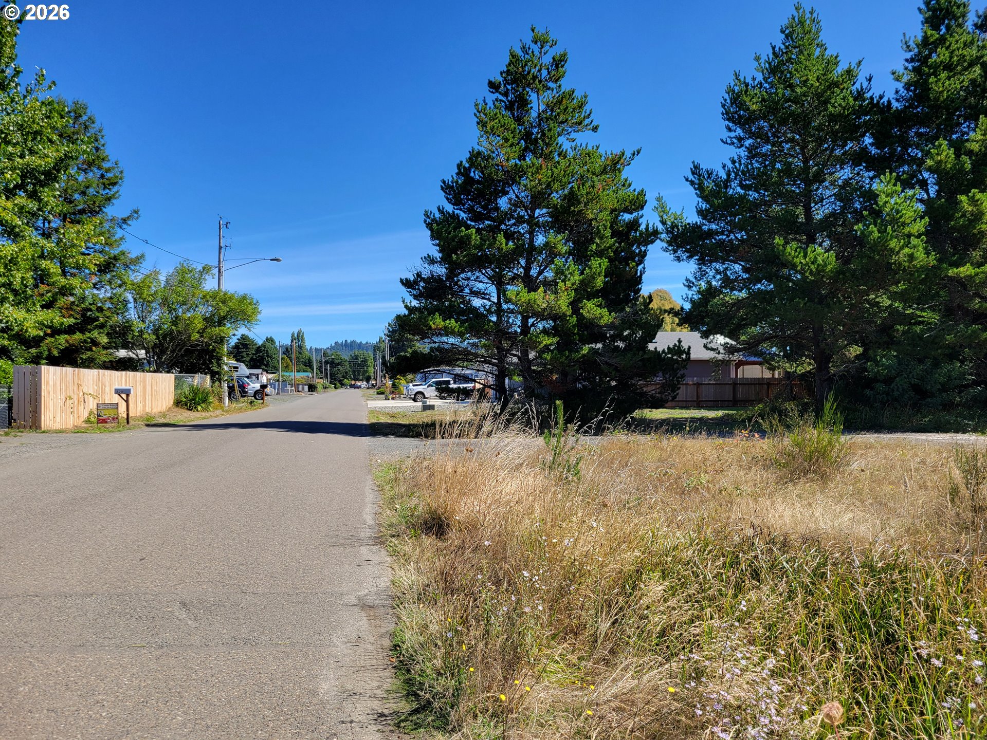 805 JACOBSON WAY