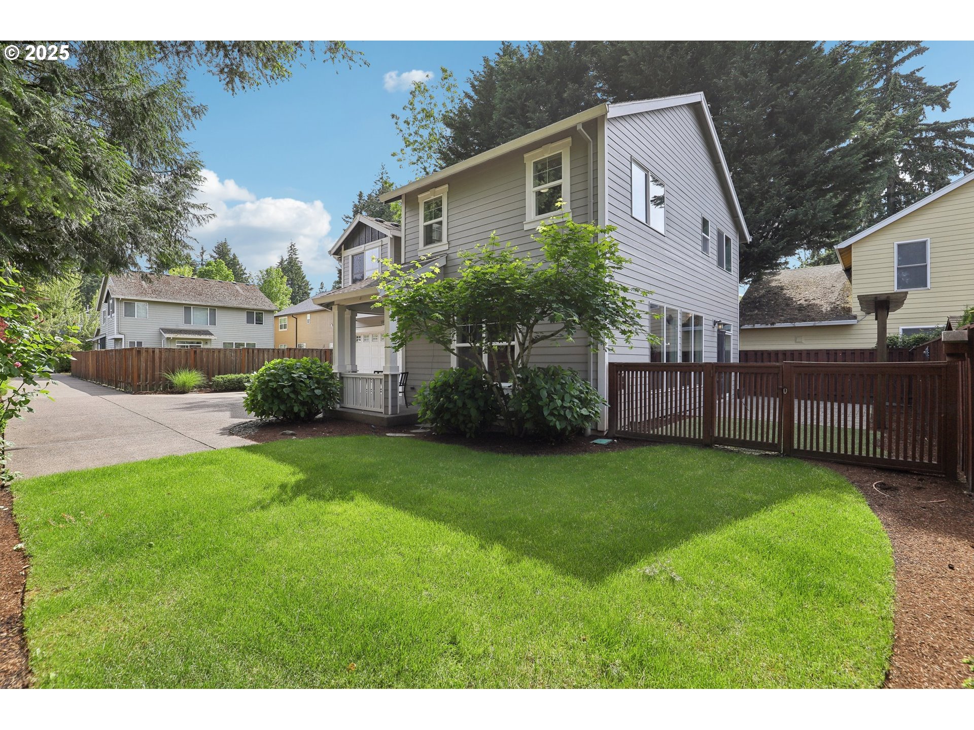 10001 SW SILETZ DR