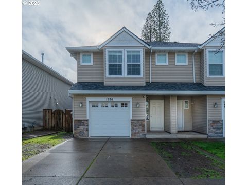 1926 27TH AVE Forest Grove OR 97116