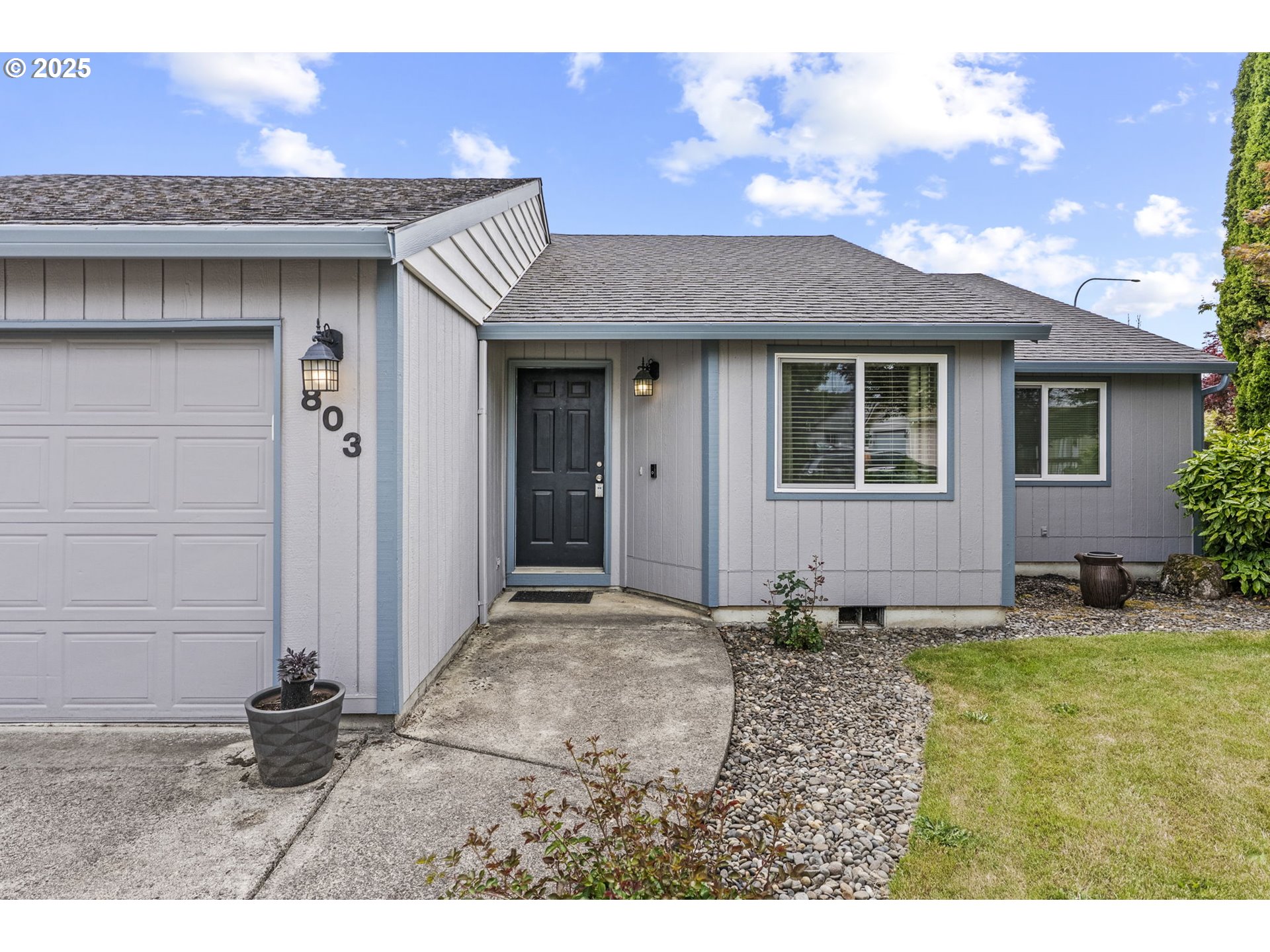 803 NW 17TH CIR