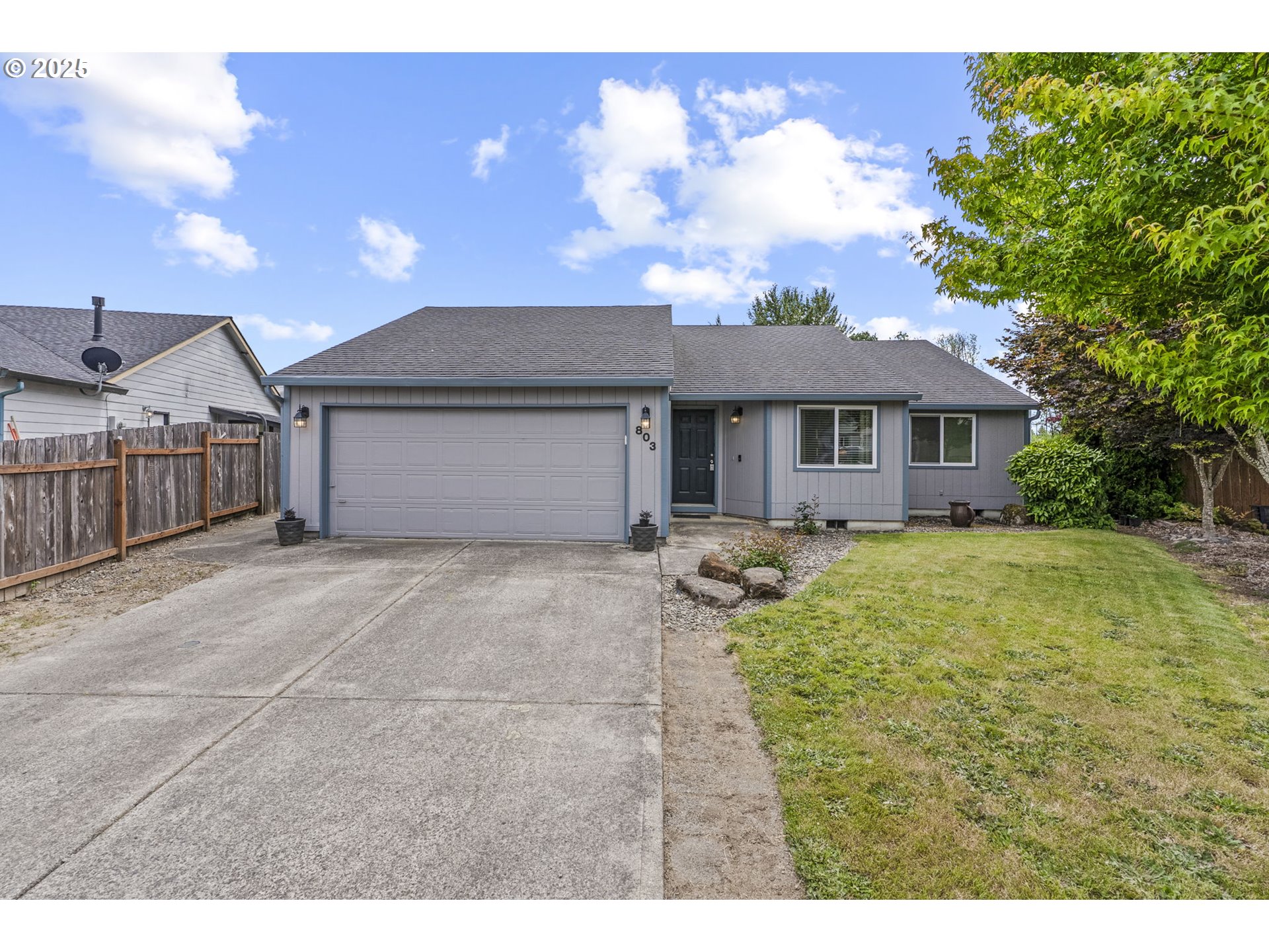 803 NW 17TH CIR