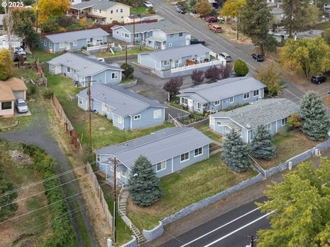 1106 EMERSON DR The Dalles OR 97058