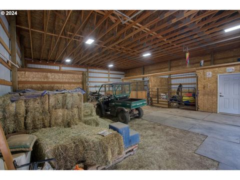 A home in Goldendale