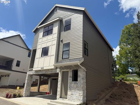 6012 SW 18th AVE Portland OR 97239