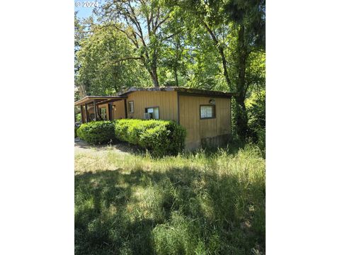 A home in Myrtle Creek