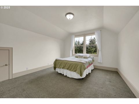 Tiny photo for 84545 Drew Ln, Pleasant Hill, OR 97455 (MLS # 581960191)