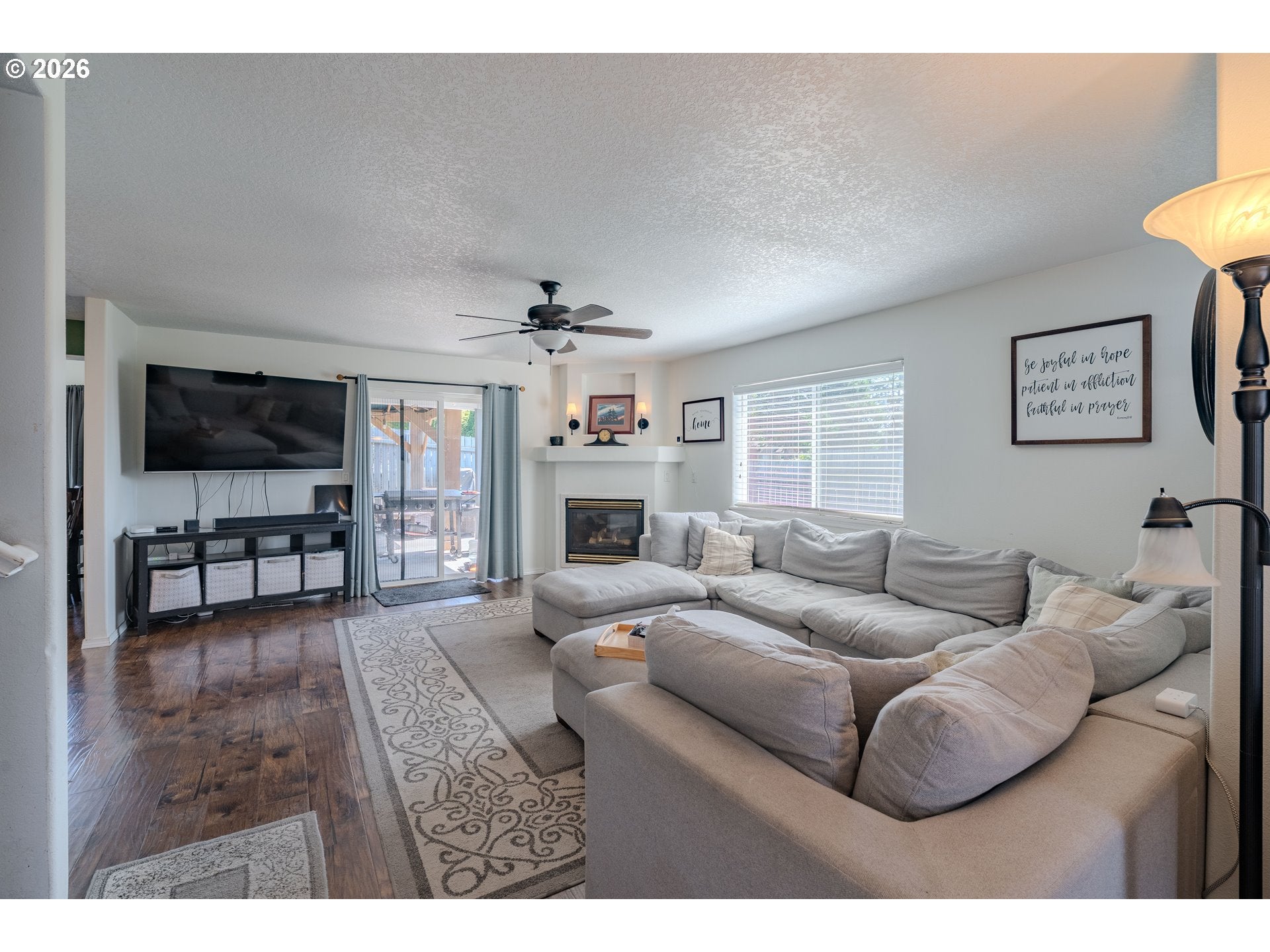 414 N 3RD PL