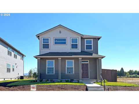 865 Legacy ST Eugene OR 97402