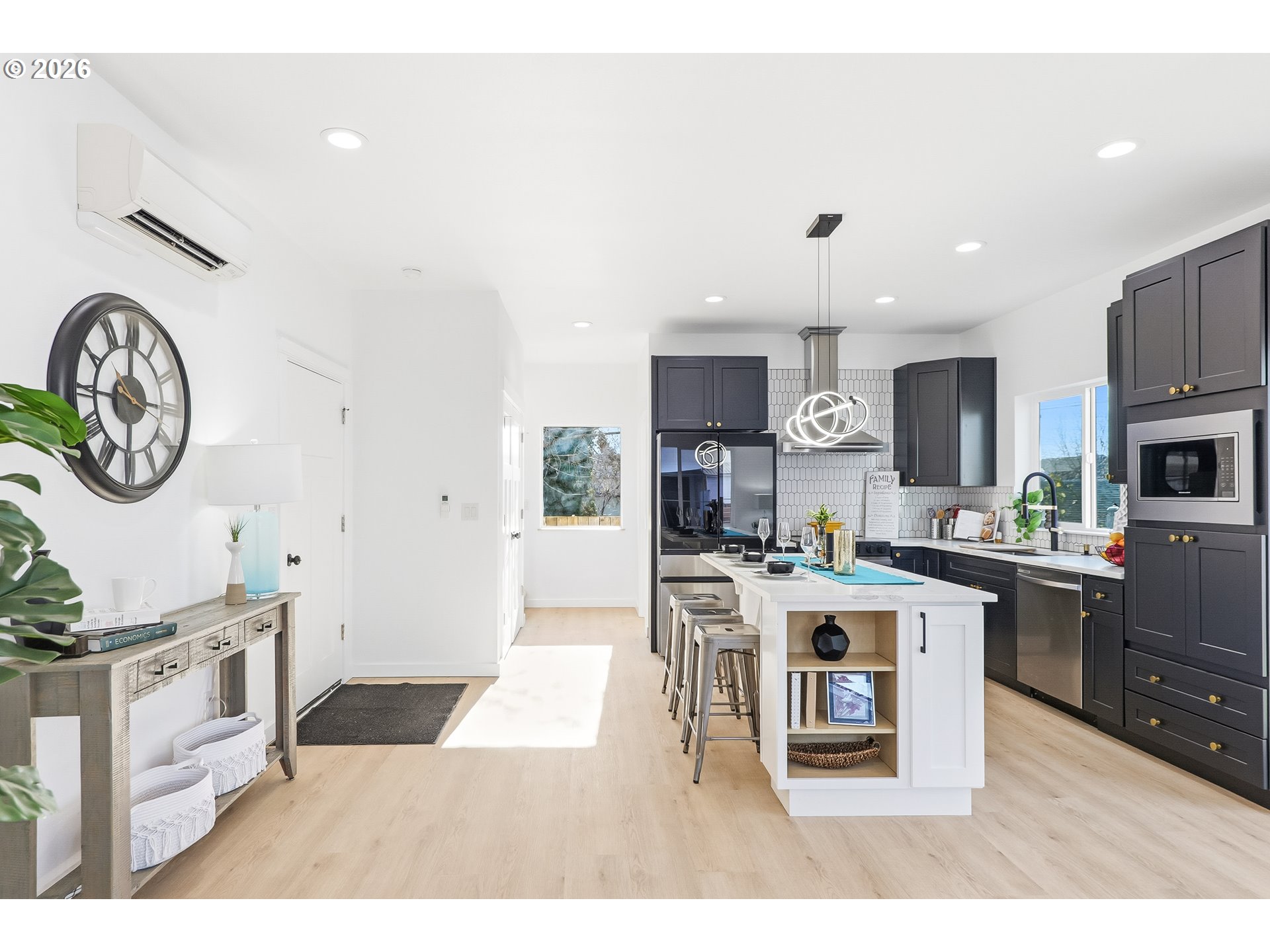 2636 SE Gladstone ST