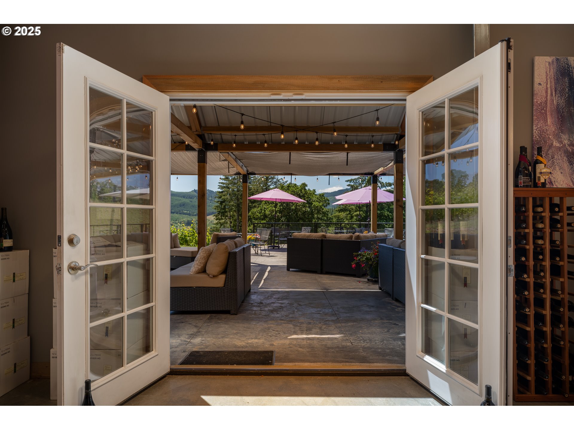 Carlton, Oregon 97111, United States, ,Commercial,Active,123063