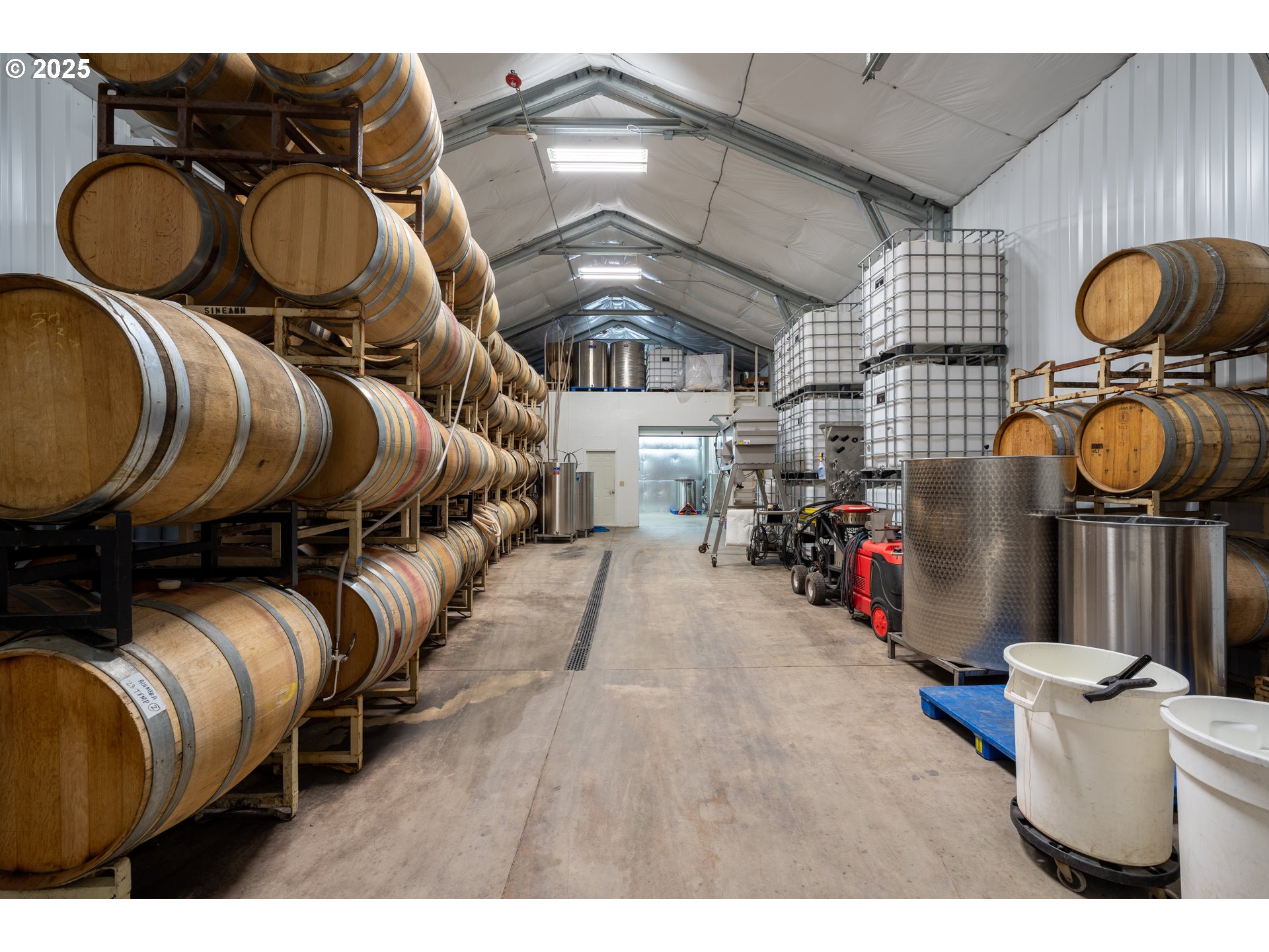 Carlton, Oregon 97111, United States, ,Commercial,Active,123063