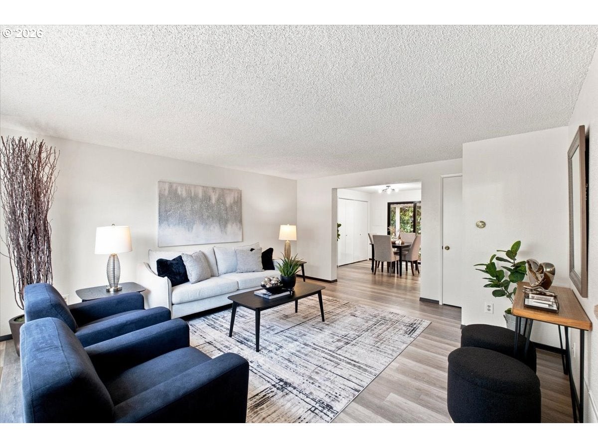247 MCNARY HEIGHTS DR N