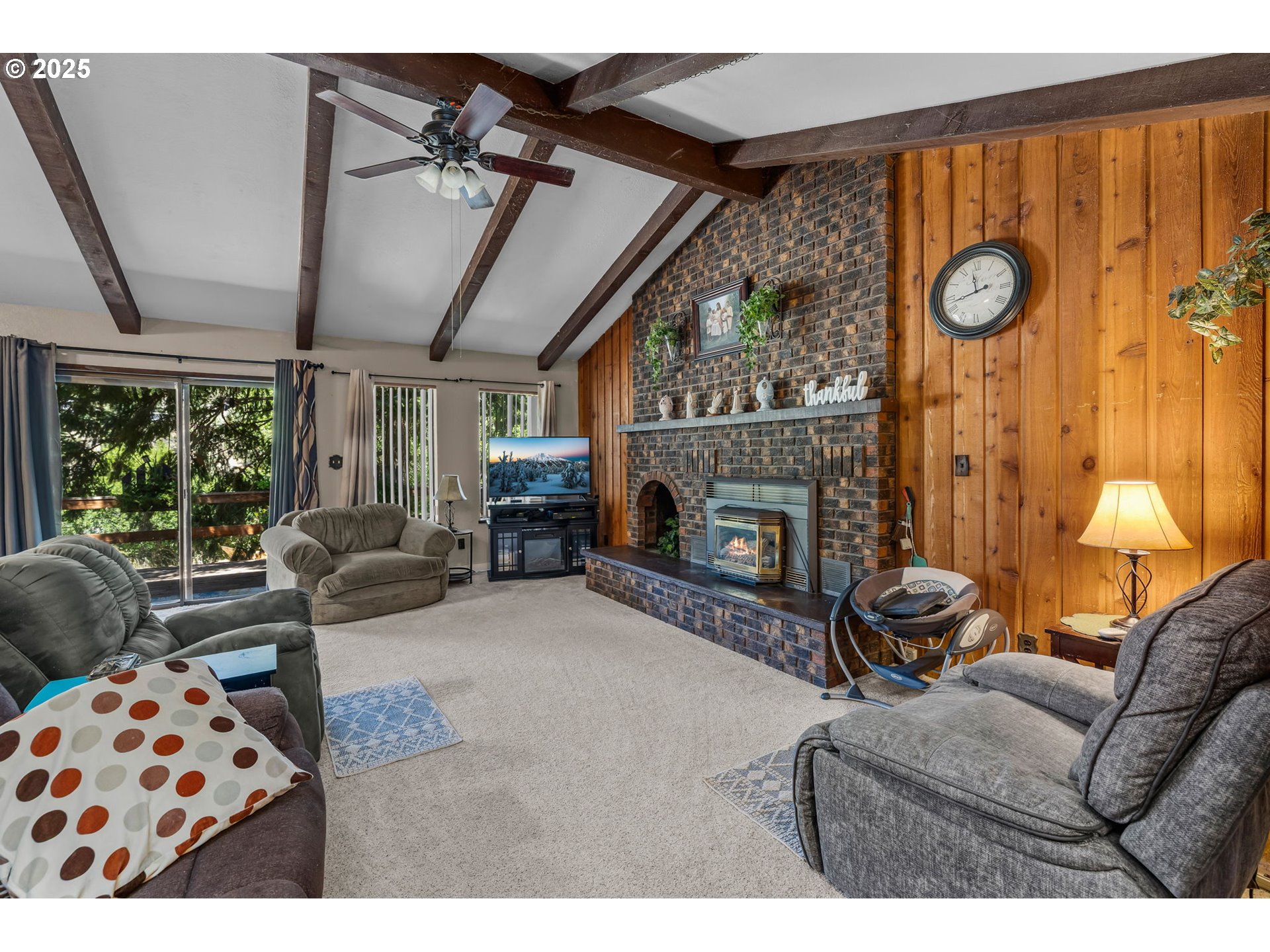 107 REBEL HILL RD