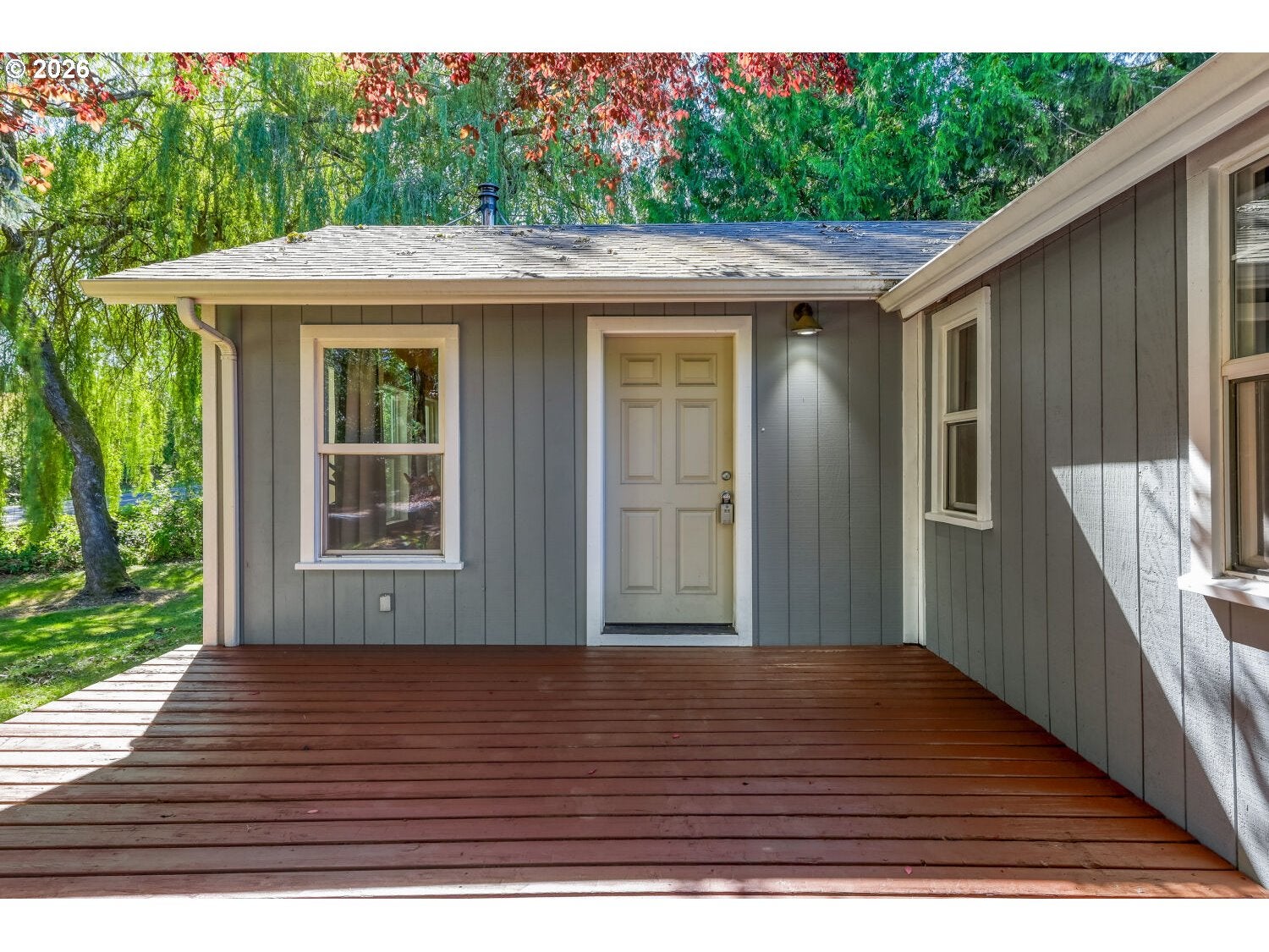 5717 SE SALQUIST RD