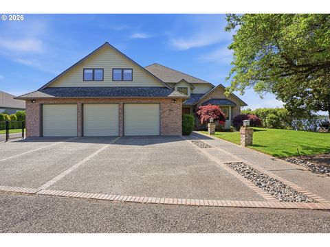 Photo of 954 S A St, Washougal, WA 98671 (MLS # 623715205)