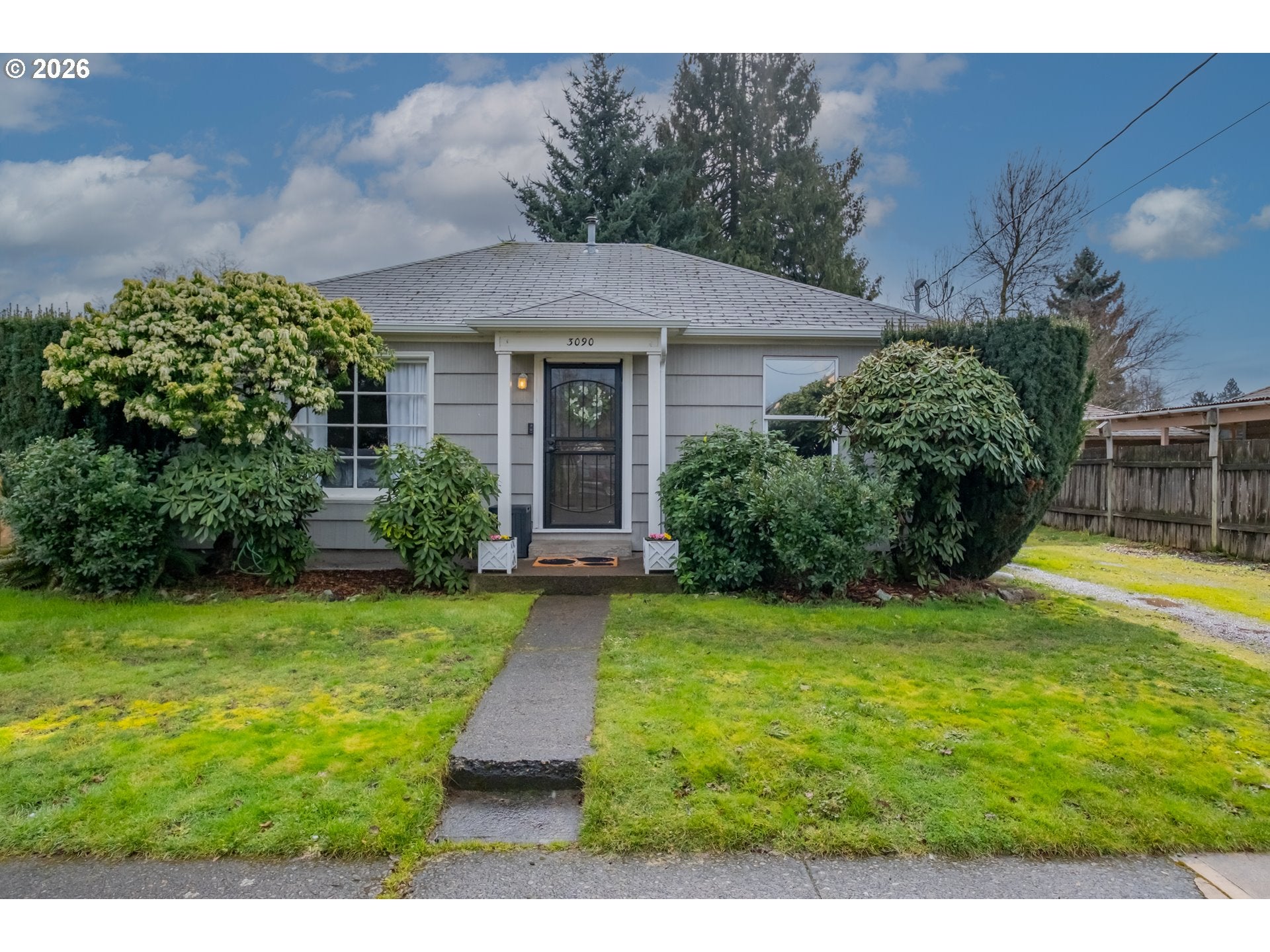 Photo 1 of 32 — 3090 D ST NE, Salem, OR 97301