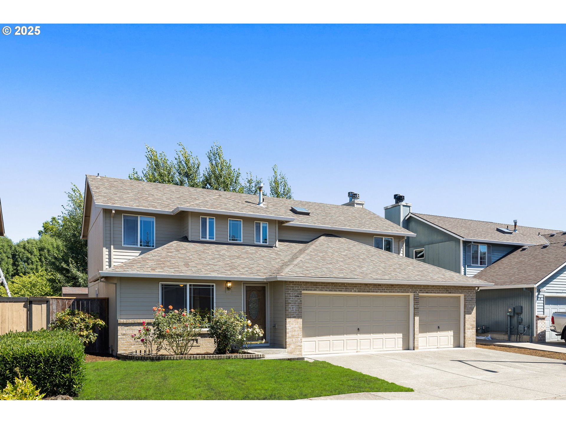 17411 SW NAZANEEN DR