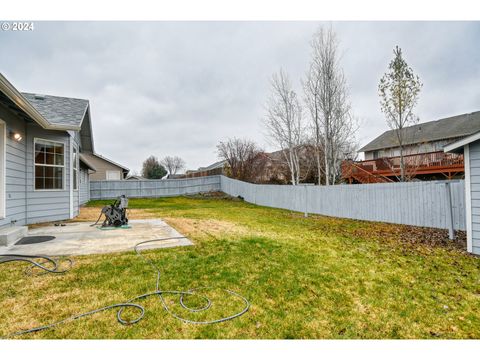 A home in Hermiston