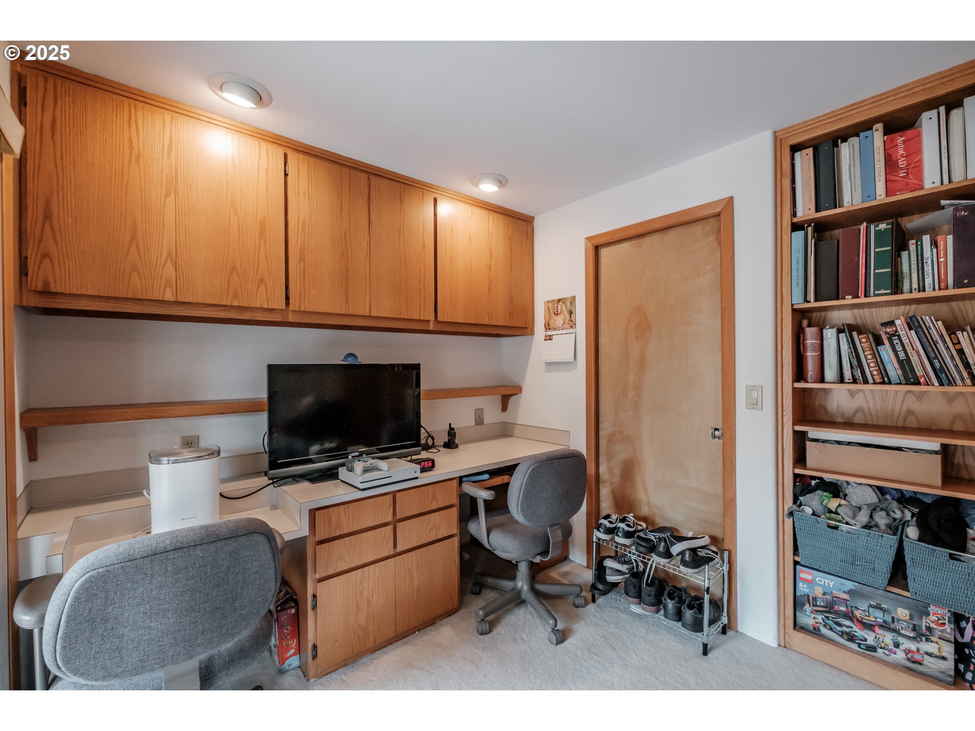 Salem, Oregon 97306, United States, 4 Bedrooms Bedrooms, ,4 BathroomsBathrooms,Residential,Active,48462