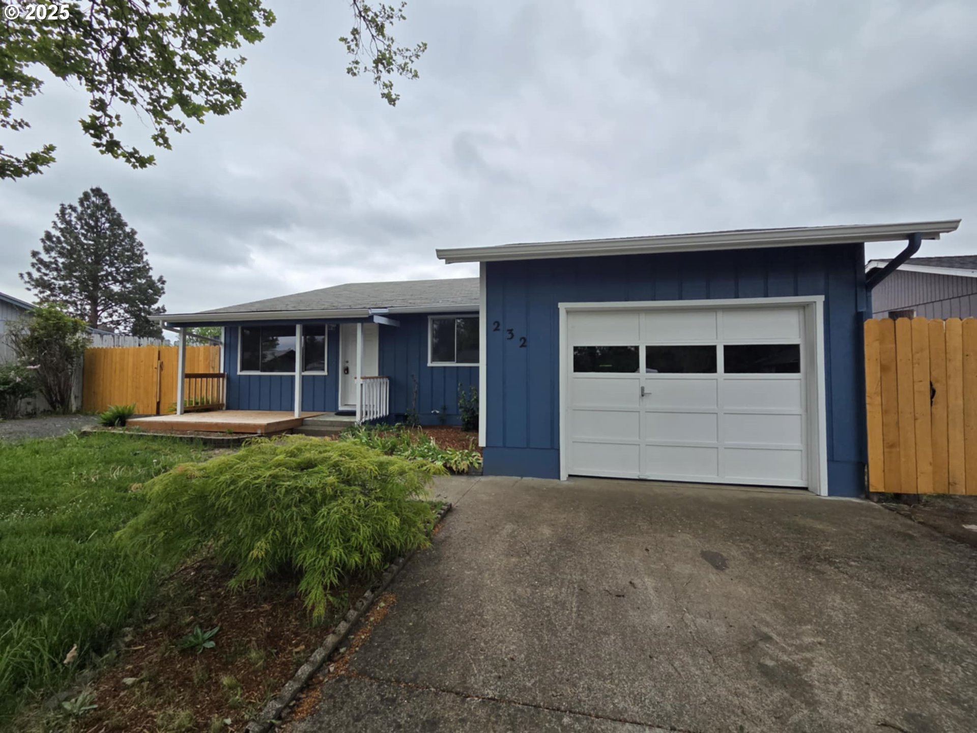 232 COLUMBIA LOOP RD