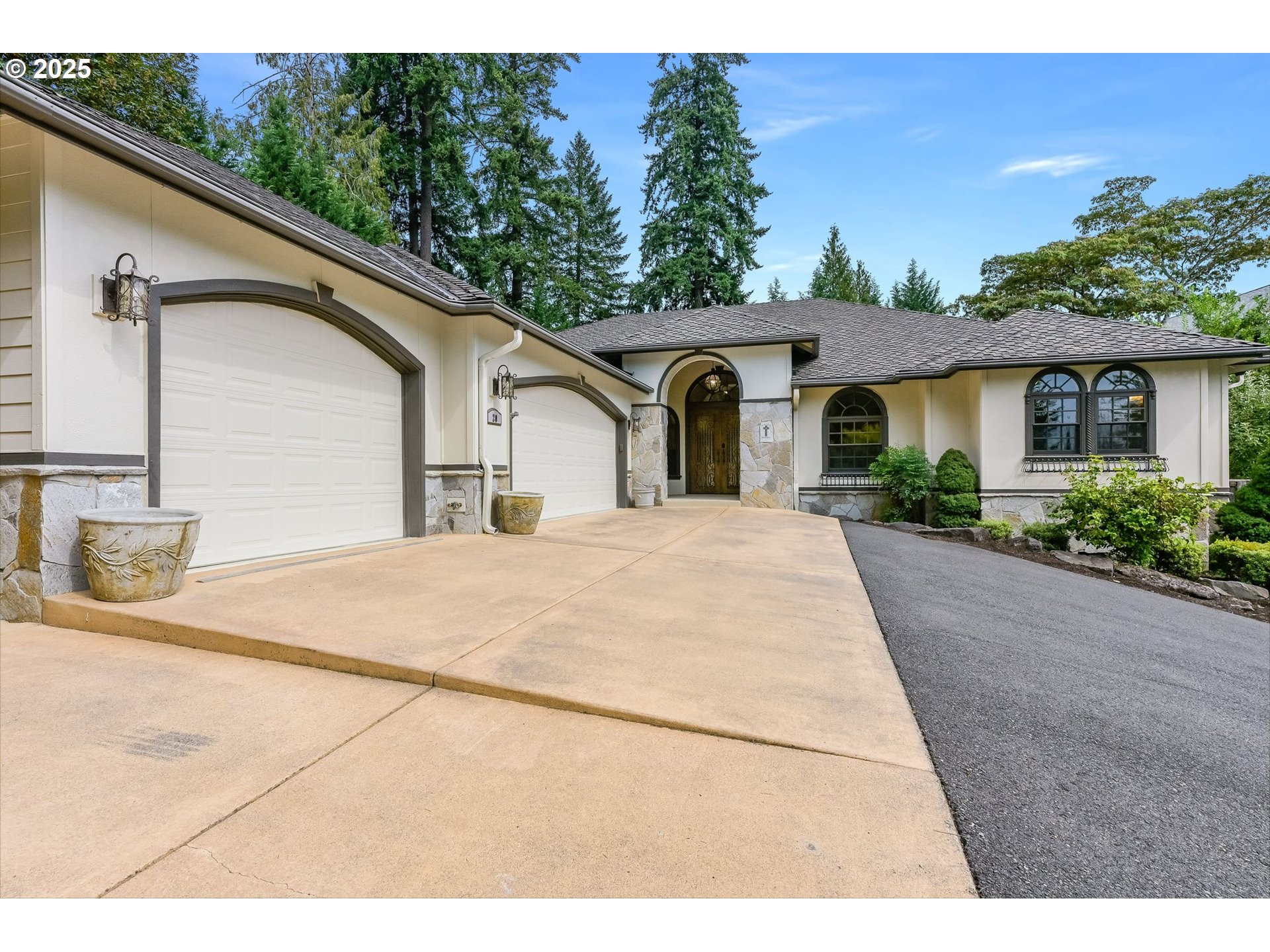 20 SW 111TH TER