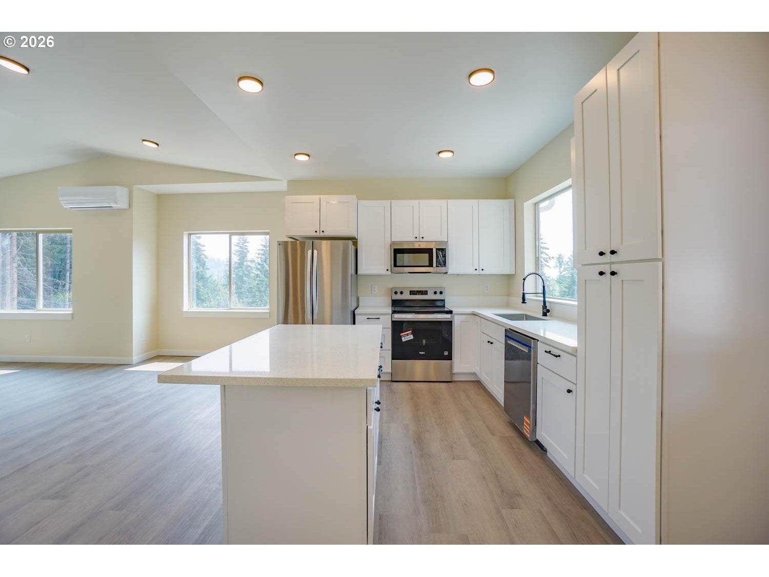 324 CHAMPION RD