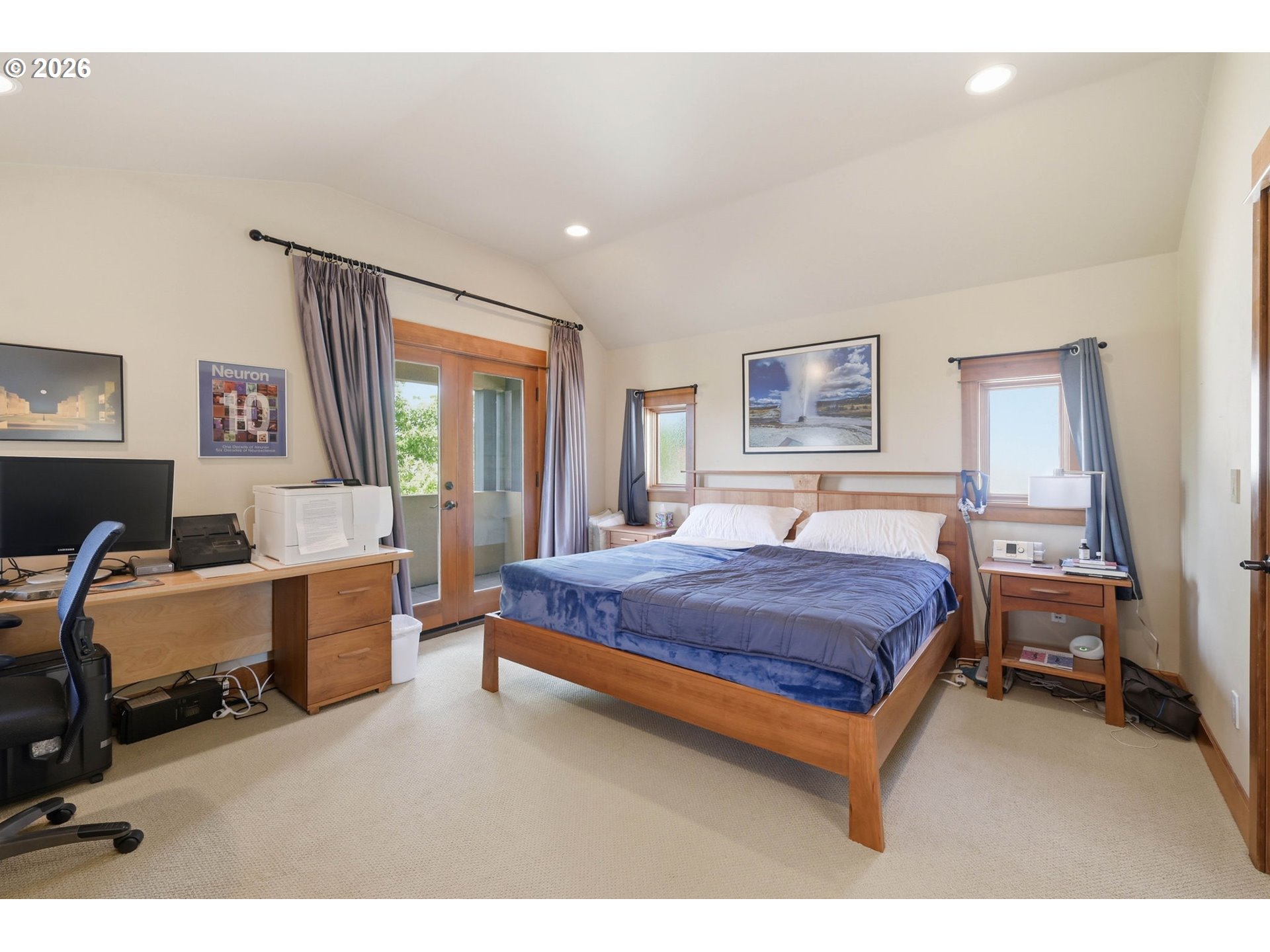 2909 LORD BYRON PL