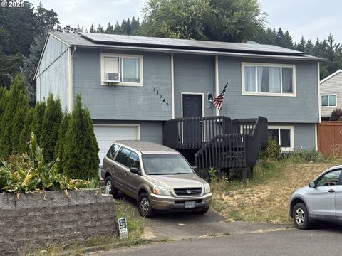 13945 SE 113TH CT Clackamas OR 97015