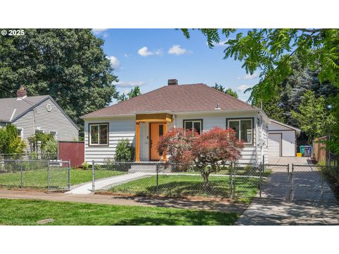 6445 N AMHERST ST Portland OR 97203