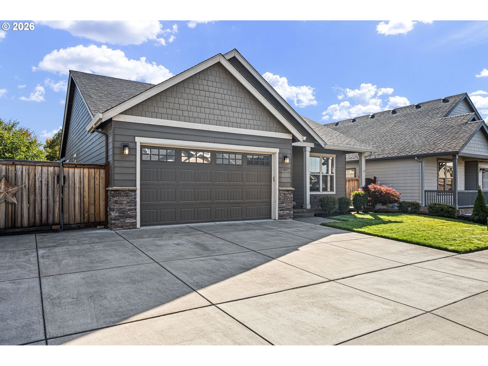 5422 KING ARTHUR CT
