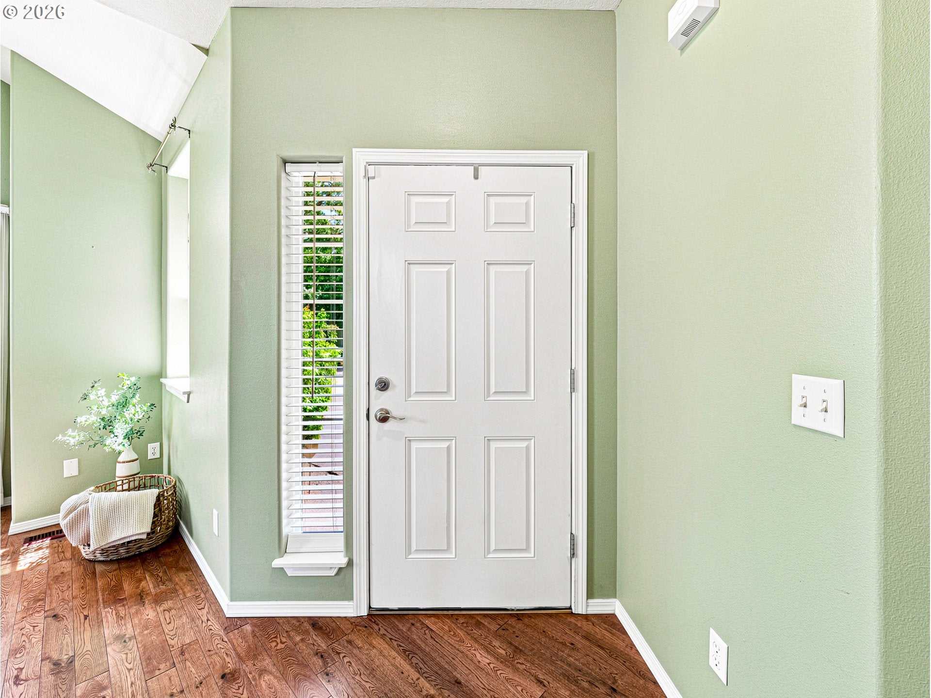 19321 AUBURN DR