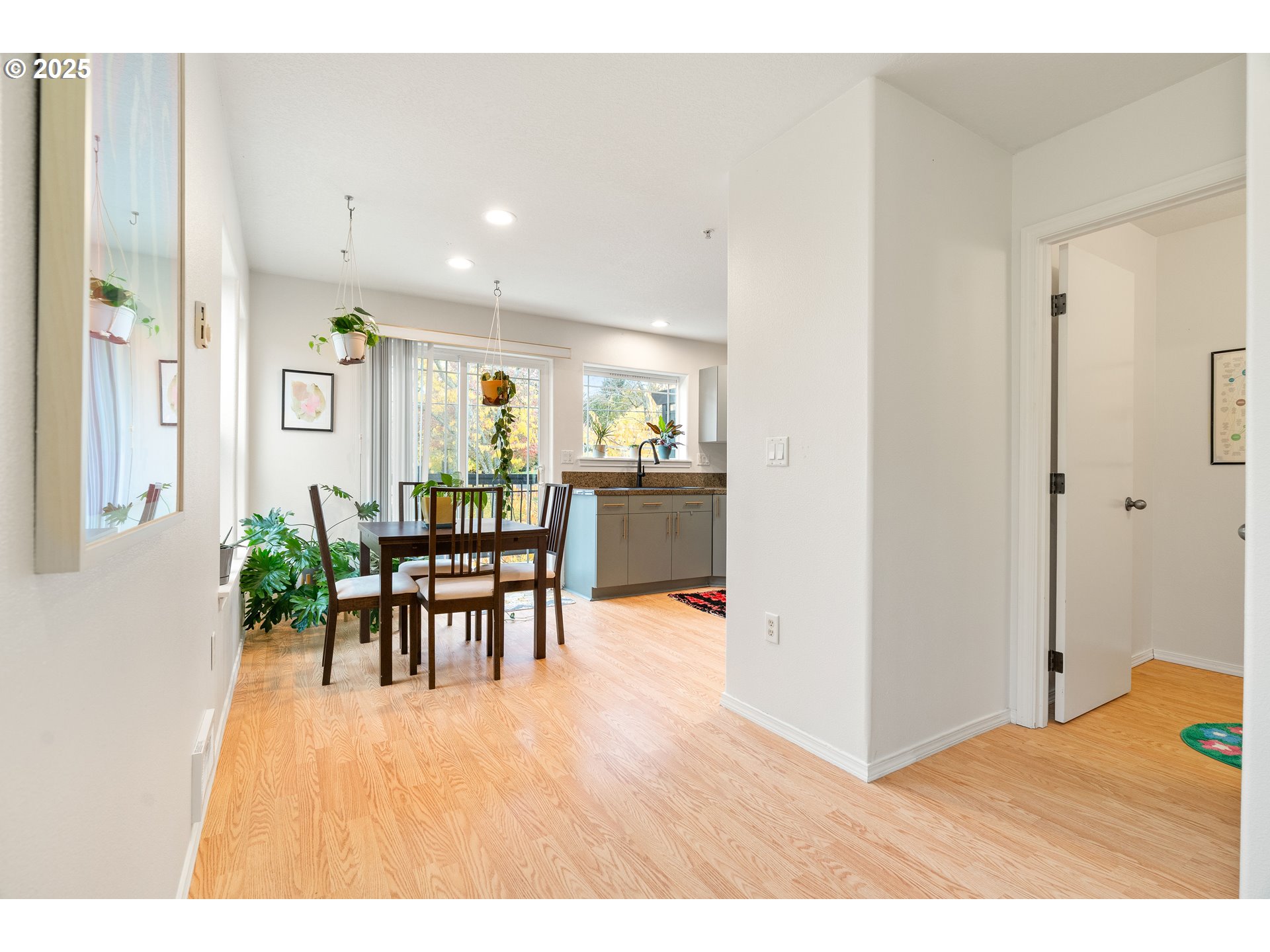 6700 N PITTSBURG AVE