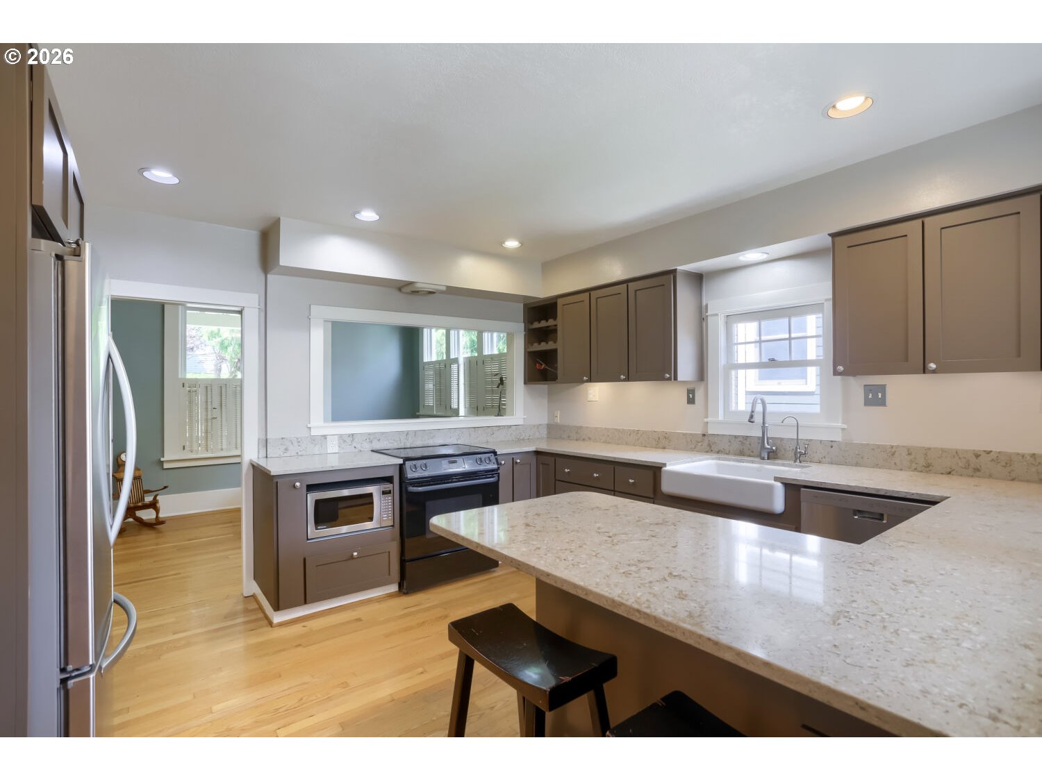 904 SE 70TH AVE
