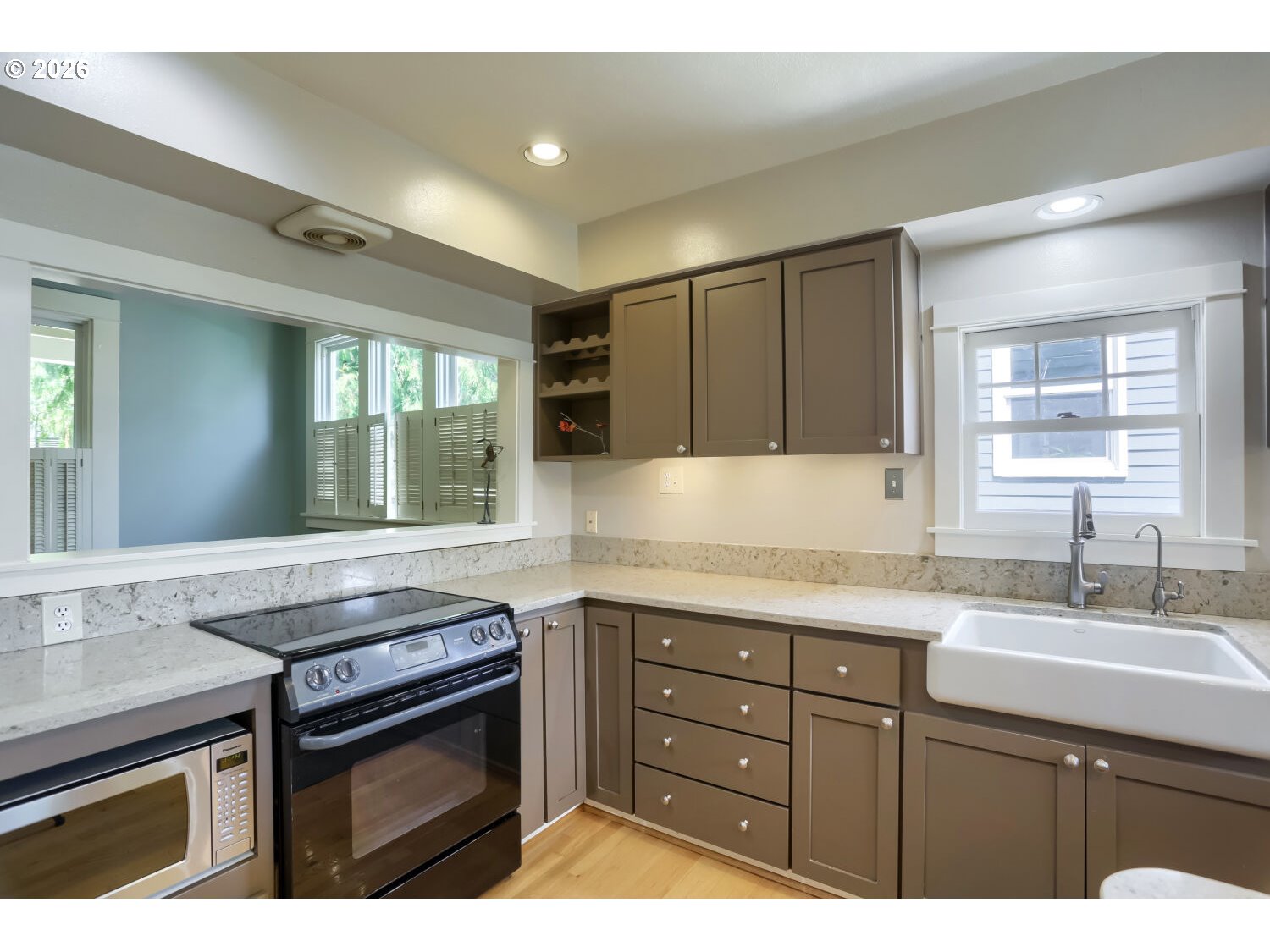 904 SE 70TH AVE